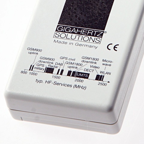 Alquiler Medidor CEM de Alta Frecuencia Gigahertz HF32D
