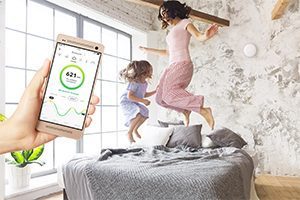 Radon & Air Quality Monitor Airthings Wave PLUS
